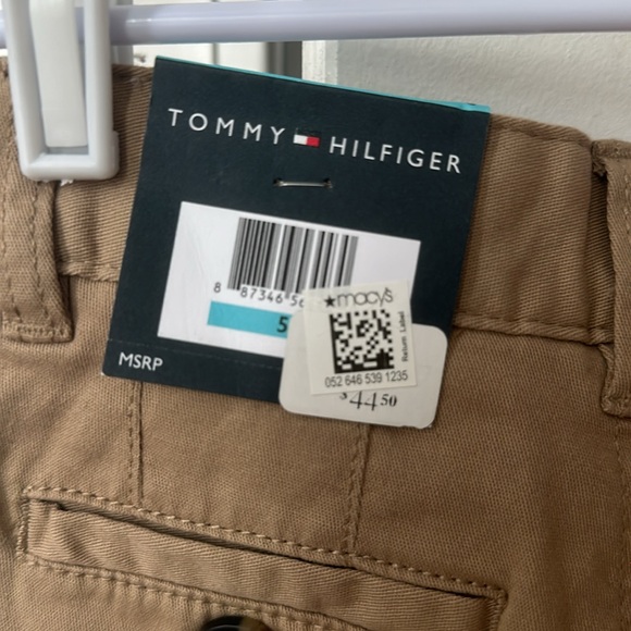 Tommy Hilfiger Khakis 5T with tags attached - Picture 3 of 4